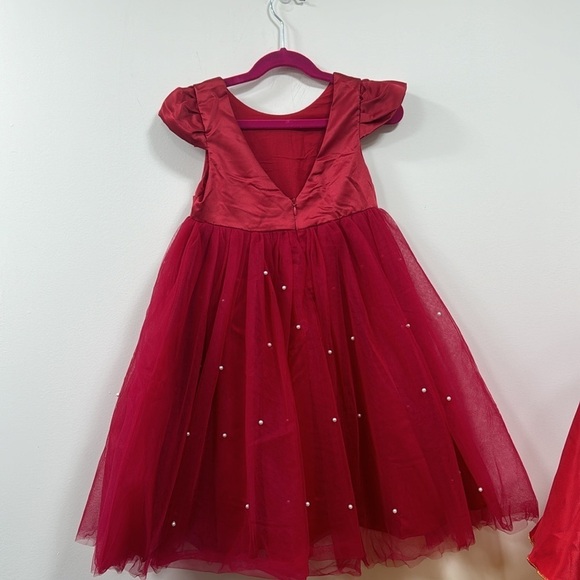 Size 120 Girls Christmas Dress - Picture 2 of 2